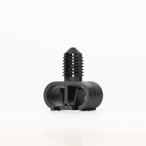 Nouvelles pièces automobiles universelles en matériau PA66, clips en forme de <span class=keywords><strong>sapin</strong></span>, rivets à enfoncer nervurés, forme creuse pour la fixation des panneaux de garniture - Product Image 2