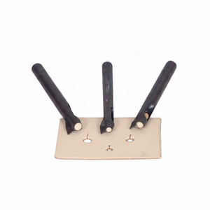 Perforateurs de trous pour boutons en cuir robustes avec poignée en acier et pointe droite - Product Image 1