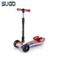 Haute qualité 3 roues pas cher en plastique enfants 70kg charge maximale Scooter enfants Scooter avec musique de pulvérisation