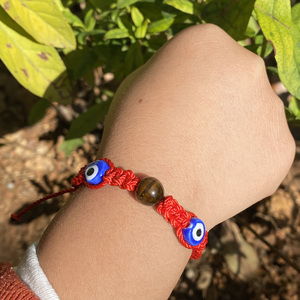 <span class=keywords><strong>Pulsera</strong></span> de Hilo Rojo para Bebés, Joyería de Protección, Hecha a Mano, con Piedra de Ojo de Tigre, Pulseras de Ojo Turco para Regalo de Bebé - Product Image 2