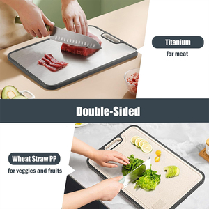 Planche à découper multifonctionnelle double face avec rainure de déviation en acier inoxydable et fibre de blé pour la préparation culinaire - Product Image 5