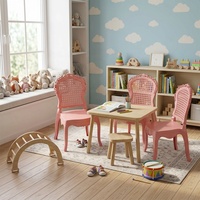 Chaise d'enfant empilable en plastique pour mariage et fête, ensemble élégant table et chaise Chiavari pour enfants, mobilier d'intérieur pour maternelle, vente en gros