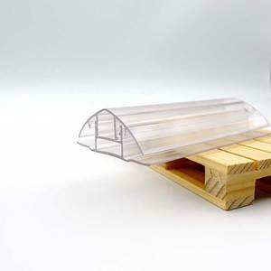 Profil de fixation en <span class=keywords><strong>polycarbonate</strong></span> fiable, facile à installer, pour la connexion et la fixation de plaques de <span class=keywords><strong>polycarbonate</strong></span> pour toitures et cloisons - Product Image 3