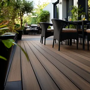 Commercio all'ingrosso solido giardino composito di legno ampia plancia di ingegneria impermeabile contemporanea wpc pavimentazione decking board per esterni