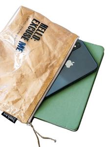 Sac cosmétique étanche personnalisé pochette de toilette en papier kraft sac de voyage à fermeture éclair durable en Tyvek - Product Image 6