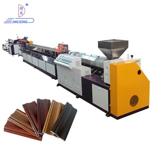 Houten Plastic Samengesteld Product Maken Machine Pe Pp Wpc Deur Vloer Decoratief Profiel Bord Paneel Pvc Hout Plastic Extruder