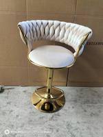 Tabourets de bar modernes et légers en tissu, avec base pivotante chromée, réglage mécanique de la hauteur, pour usage commercial et villas.