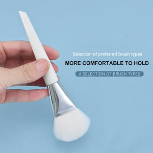2023 ZOOE usine vente divers moussant blanc poignée ventilateur brosse pour masque facial Application brosse moussante - Product Image 2