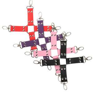 Pu Lederen Handboeien Gekruiste Riem Ketting Cross Gesp Verband Fixatie Accessoires Polsen En Enkels Vasthouden - Product Image 3