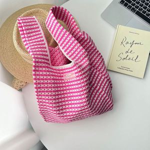 Bolso de Mano Tipo Tote de Moda para Mujer, de Poliéster, con Pliegues, Nuevo, Todo en Uno, Calado - Product Image 4