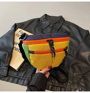 Sac banane coloré en gros avec sangle réglable en tissu RPET, petite pochette de taille pour voyage, entraînement, course à pied, randonnée - Product Image 2