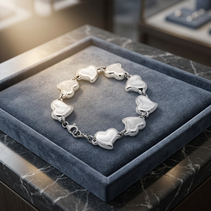 Bracelet à maillons en forme de cœur brossé - Style romantique en argent 925 - Product Image 3