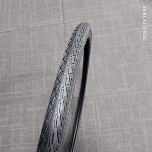 700x25c 700x28c <span class=keywords><strong>Pneu</strong></span> de vélo <span class=keywords><strong>Pneu</strong></span> de vélo de <span class=keywords><strong>route</strong></span> 20 \ 24 \ 26 \ 27.5 \ 29 pouces <span class=keywords><strong>Pneu</strong></span> Bicicleta Caloi 10 23x622 - Product Image 4