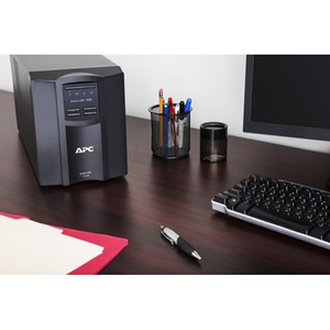 APC SMT1500I CH UPS 1,5 kVA Onduleur monophasé en ligne interactif pour l'alimentation de secours des réseaux informatiques - Product Image 1