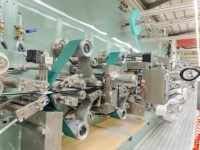 Máquina de Alta Velocidad con Servomotor para la Fabricación de Toallas Sanitarias Desechables, Productos de Higiene Femenina, Certificación CE, Suministro Directo de Fábrica