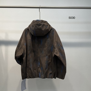 เสื้อแจ็คเก็ตมีฮู้ดแบบยูนิเซ็กซ์ ลายมัดย้อมสไตล์เรโทร ตกแต่งด้วยผ้าควิลท์ ทรงหลวม ใส่สบาย เหมาะสำหรับกิจกรรมกลางแจ้ง ฤดูใบไม้ร่วง รับผลิตแบบ OEM กันน้ำ - Product Image 4