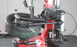 Machine à changer les pneus automatique professionnelle, design silencieux, dispositif <span class=keywords><strong>de</strong></span> verrouillage pneumatique - Product Image 6