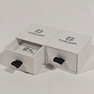 <span class=keywords><strong>2025</strong></span> ensemble d'emballage de boucle d'oreille rose écologique personnalisé de luxe boîte à bijoux et pochettes écologiques - Product Image 4