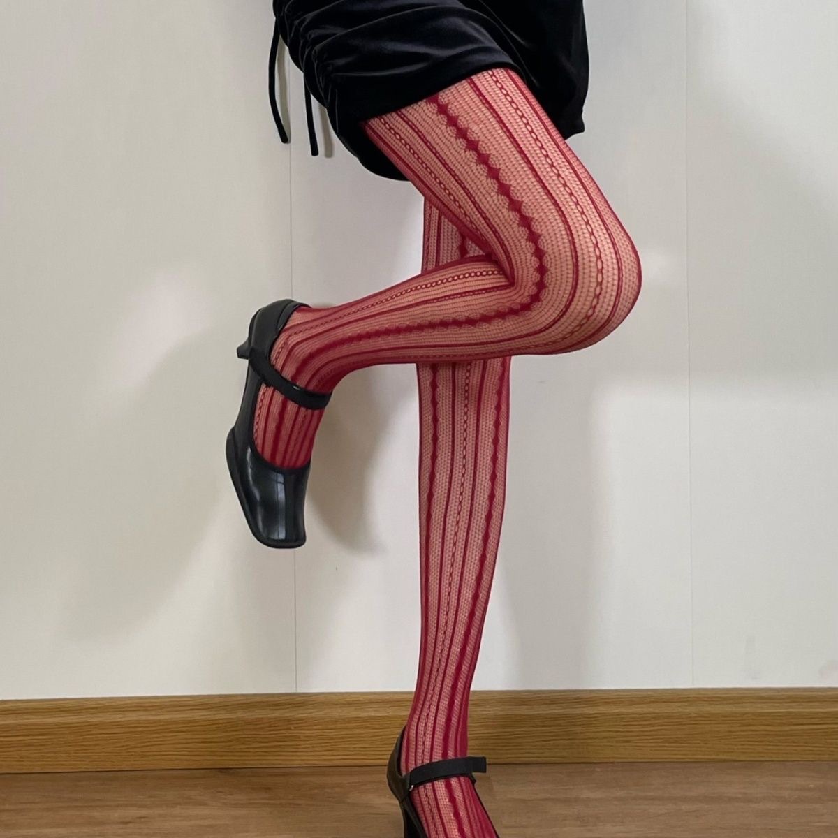 6196 wine red