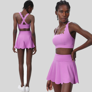 Yeni moda özel Logo yaz çıplak tenis giyim 2 parça Set Padel Pickleball çapraz geri sutyen Flare etek seti ile cep - Product Image 4