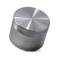 Broyeur d'herbes classique en alliage d'aluminium de 63 mm (2,5 pouces) en 4 parties, broyeur à tabac, moulin à épices, avec logo personnalisé et couvercle magnétique, vente en gros
