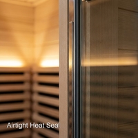 Salle de sauna en épicéa nordique, luxe moderne, bain de vapeur humide avec plancher ventilé et chauffage électrique sécurisé