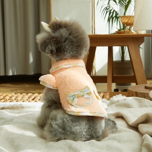 Haustier-Winterkleidung Doppelseitiges Fleece Verdickte Kleidung für Hunde und Katzen Niedliches Karomuster-Outfit - Product Image 1