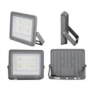Proiettore LED di Alta Qualità IP66, Luce Bianca Calda ad Alta Luminosità, Lampada Stradale AC 100W-400W - Product Image 1