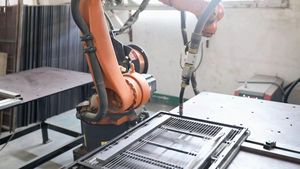 Gabbia per Uccelli di Media Grandezza da 64 Pollici con Supporto Mobile Staccabile, Parte Superiore Aperta, Costruzione Solida, per Uso Domestico e Commerciale - Product Image 6