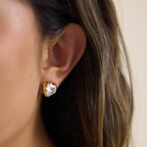 Pendientes <span class=keywords><strong>de</strong></span> Zirconia con Forma <span class=keywords><strong>de</strong></span> Corazón Clásicos <span class=keywords><strong>de</strong></span> J&D Jewelry, Acero Inoxidable <span class=keywords><strong>de</strong></span> <span class=keywords><strong>Alta</strong></span> <span class=keywords><strong>Calidad</strong></span>, Chapado en Oro <span class=keywords><strong>de</strong></span> 18K, Resistentes al Agua, Joyería para Mujer - Product Image 2