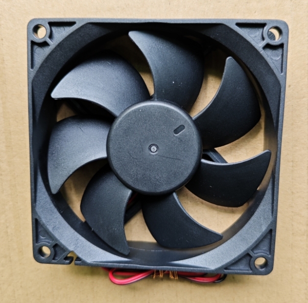 2000rpm Quiet Noise Plastic 92*92*25mm 12V 24V 48V High CFM Brushless Fan 9cm 9225 DC Cooling Fan 9225mm