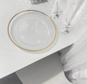 <span class=keywords><strong>Assiette</strong></span> ronde en plastique de 13 pouces <span class=keywords><strong>Assiette</strong></span> de mariage de luxe <span class=keywords><strong>perle</strong></span> cadre doré transparent - Product Image 2