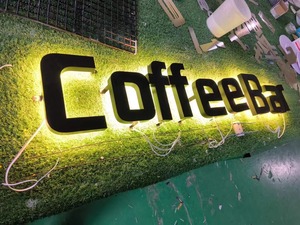 Tùy chỉnh Backlit Logo signage đảo ngược kênh chữ với <span class=keywords><strong>Halo</strong></span> hiệu ứng thắp sáng Led tủ kỹ thuật số biển & Hiển thị OEM Nhà cung cấp - Product Image 5