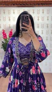 High On Demand Designer Crop Top with <b>Shrug</b> for <b>Women</b> Stylish Party Wear Festival Fashion Clothing Set Available At Best Price - Product Image 3