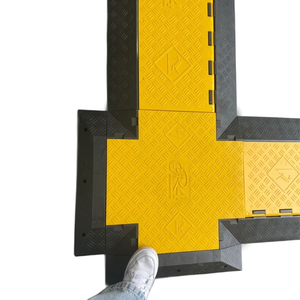 2 And 5 Channels Speed Bumps Cable Protector Cover 30Mm Heavy Duty Driveway Rubber Load Cable Protector For Sale - Product Image 5