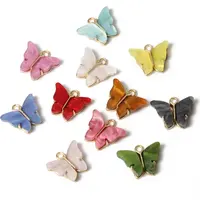 Özel renkli reçine akrilik kelebek Charms kolye DIY el yapımı takı yapımı kolye küpe bilezik aksesuarları