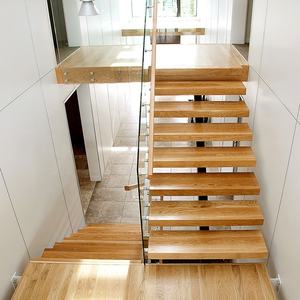 <span class=keywords><strong>Escalier</strong></span> flottant préfabriqué moderne en acier au carbone avec garde-corps en verre Bande de roulement en bois de hêtre/chêne mono poutre pour la conception d'escaliers d'intérieur de maison - Product Image 5