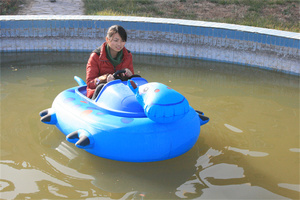 Hot Bán Mùa Hè Nước Đồ Chơi Tay Thuyền Cho Trẻ Em Động Cơ Điện Thuyền Pin Inflatable Bumper Thuyền Chất Lượng Cao Cho Thưởng Thức Vui Vẻ - Product Image 4
