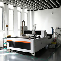 Machine de découpe laser CNC à fibre économique 1000W 3000W pour le traitement des plaques métalliques en fer, aluminium et acier inoxydable