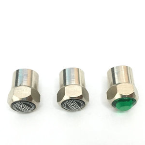 Capuchons de pneus en laiton chromé personnalisés OEM avec logo - Product Image 3
