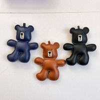 Porte-clés en PU en forme d'ours, mini breloque de sac, cadeau souvenir, pendentif cœur