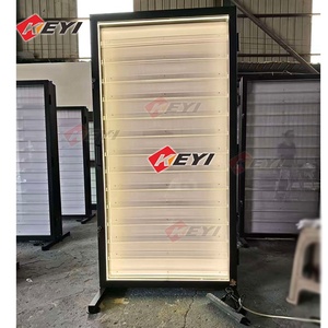 Étagère d'exposition de cartes à collectionner en métal et acrylique avec éclairage LED, répositionnable, pour la vente au détail et la vente en gros - Product Image 4