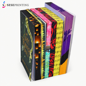Libros <span class=keywords><strong>de</strong></span> bolsillo impresos <span class=keywords><strong>de</strong></span> lujo con estampado plateado, encuadernación cosida, borde con pulverización <span class=keywords><strong>de</strong></span> hoja <span class=keywords><strong>de</strong></span> oro personalizada y tapa blanda para publicación <span class=keywords><strong>de</strong></span> novelas. - Product Image 6