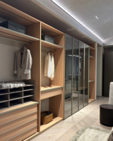 Système de dressing de luxe en bois massif, armoire sur mesure, service de conception gratuit pour villa