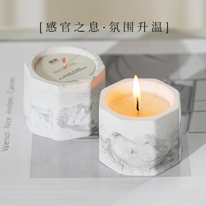 YUHUAN Scented Candle Cylinder Floral Plant Fragrance Hand Casting Minimalist Style Indoor Decor - Product Image 5