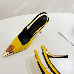 Nuevos Zapatos Elegantes de Tacón Alto de Cuero para Mujer con Adorno Metálico en la Punta, Cómodos y de Alta Gama para Oficina y Fiesta - Product Image 4