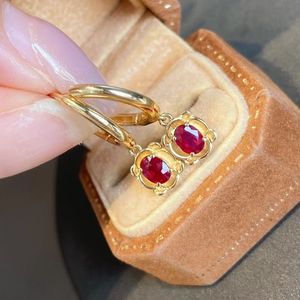 Pendientes Colgantes de Oro Puro de 18k Xinfly con Rubí Natural de 0.65ct en Forma de Flor - Product Image 4