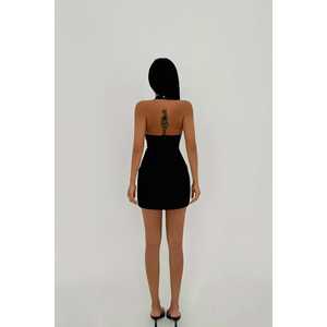 Robe de soirée Joa Mini noire avec détail ceinture - Product Image 1