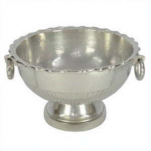 Cuvette à glace décorative à champagne, piédestal, seau à glace en aluminium, pièce maîtresse de bar, article de cuve de refroidisseur de vin faite à la main, style américain - Product Image 1