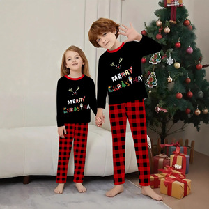 Conjuntos de Pijamas Navideños Tejidos Románticos de Otoño/Primavera para Parejas, Familias y Niños, Ropa de Dormir Familiar Suave a Juego - Product Image 4
